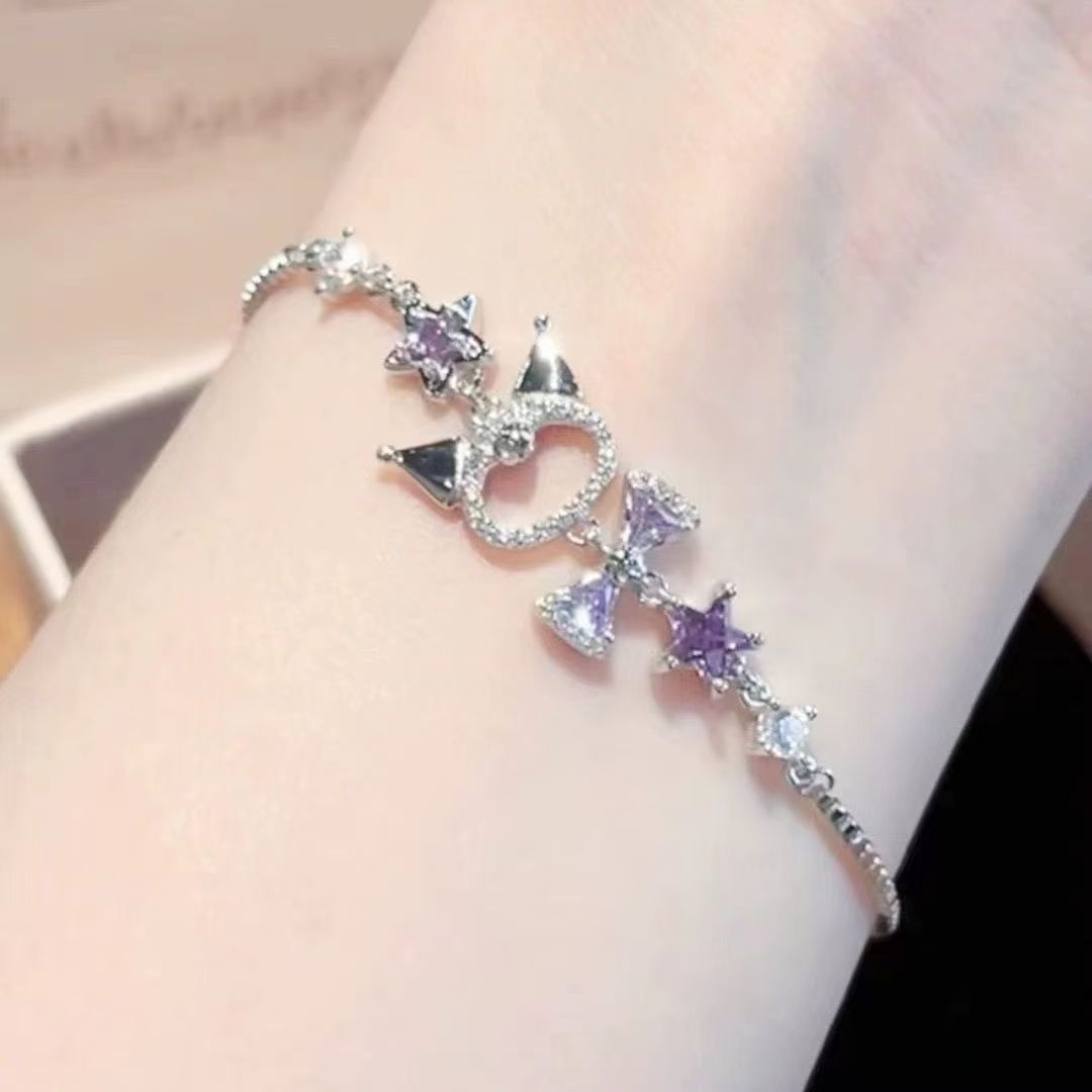 Kuromi-inspiriertes Charm-Armb – Kawaii Tech Accessories Bewertung und Preis